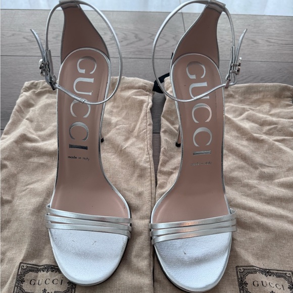 Gucci Heeled Silver Metallic Sandal/ heels/ stilettos - Picture 2 of 8